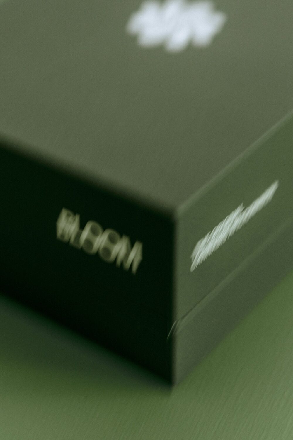 Bloom's Custom Packaging Boxes Showcase Innovative Rosin Vaporizers