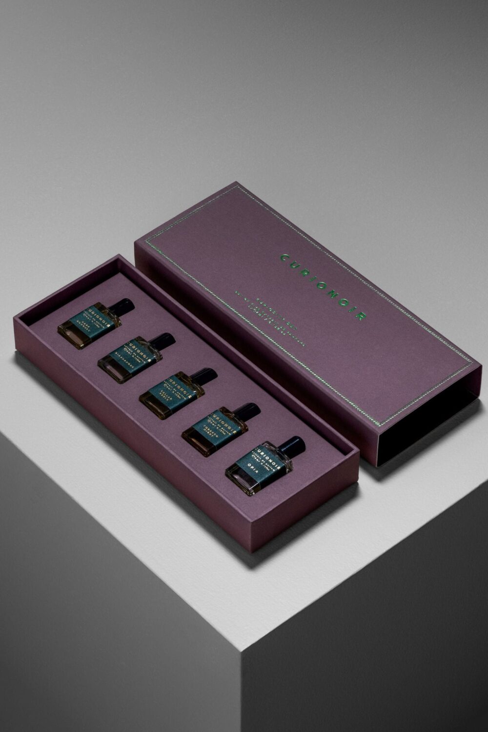 Elevate Your Gifts with Curionoir's Custom Packaging Boxes