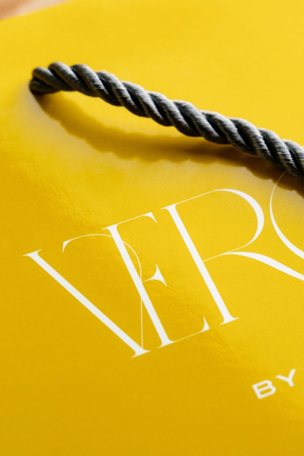 Discovering Custom Cord Handle Carry paper shopping Bags: A Look at Verōnika NYC King