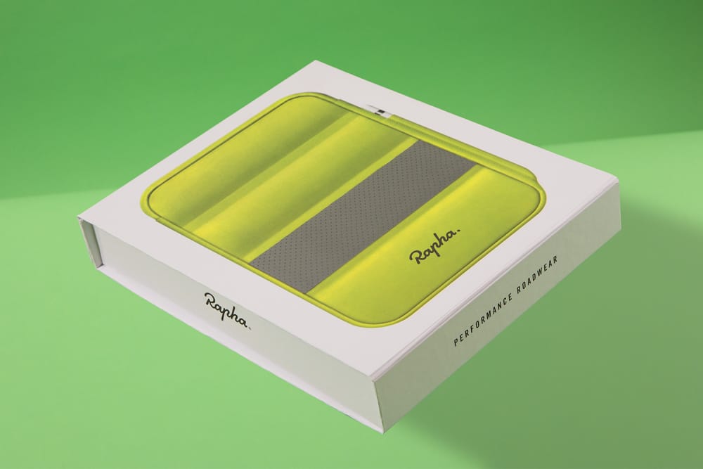 Custom packaging for tech accessories Magnetic closure packaging Collapsible rigid boxes Luxury device packaging Custom printed packaging