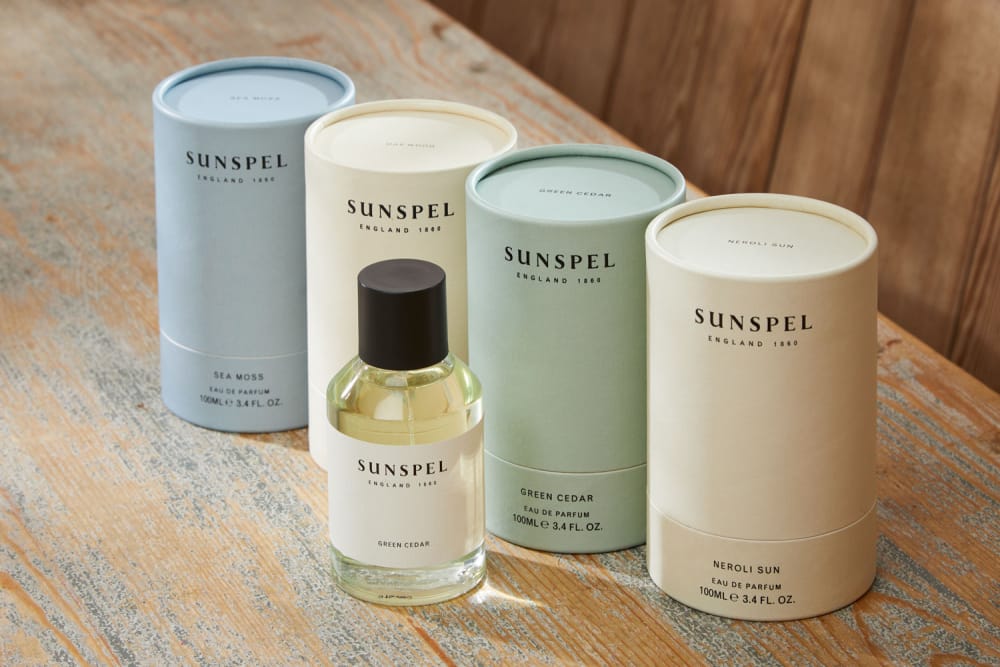Custom fragrance packaging boxes Bespoke perfume packaging solutions Tailored eau de parfum packaging Luxury perfume packaging design High-end fragrance packaging supplier