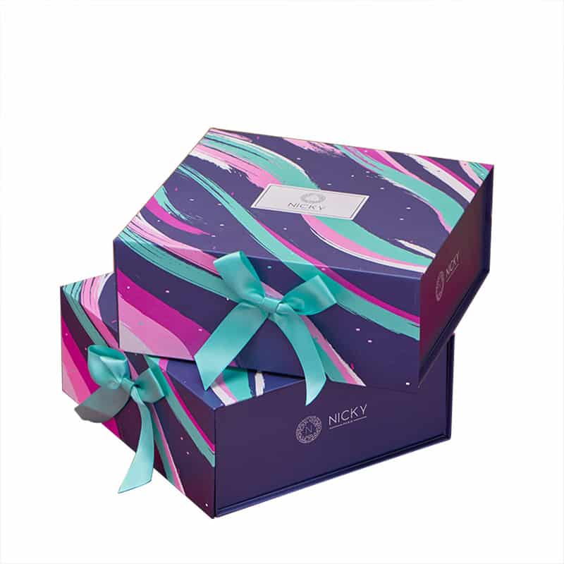 Collapsible Gift Box with Ribbon (3)