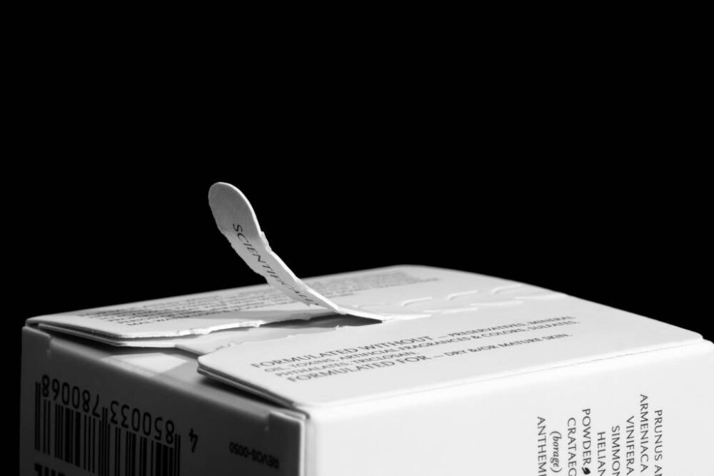 1734004992_Custom-Lab-Packaging-Unlock-the-Secrets-of-Nature-and-Science.jpg