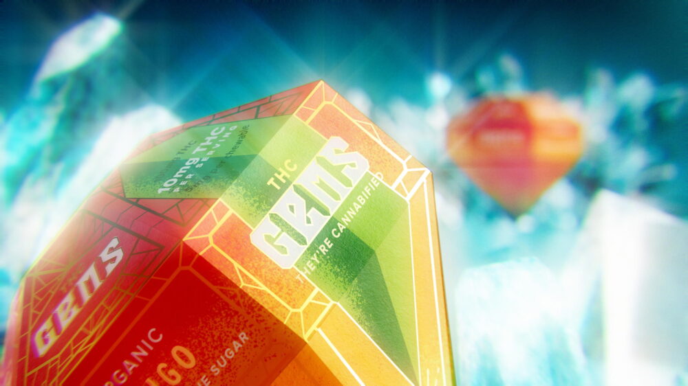 1734256081_Custom-Gem-Packaging-Elevating-Product-Experience-Beyond-Ordinary-Boxes.jpg