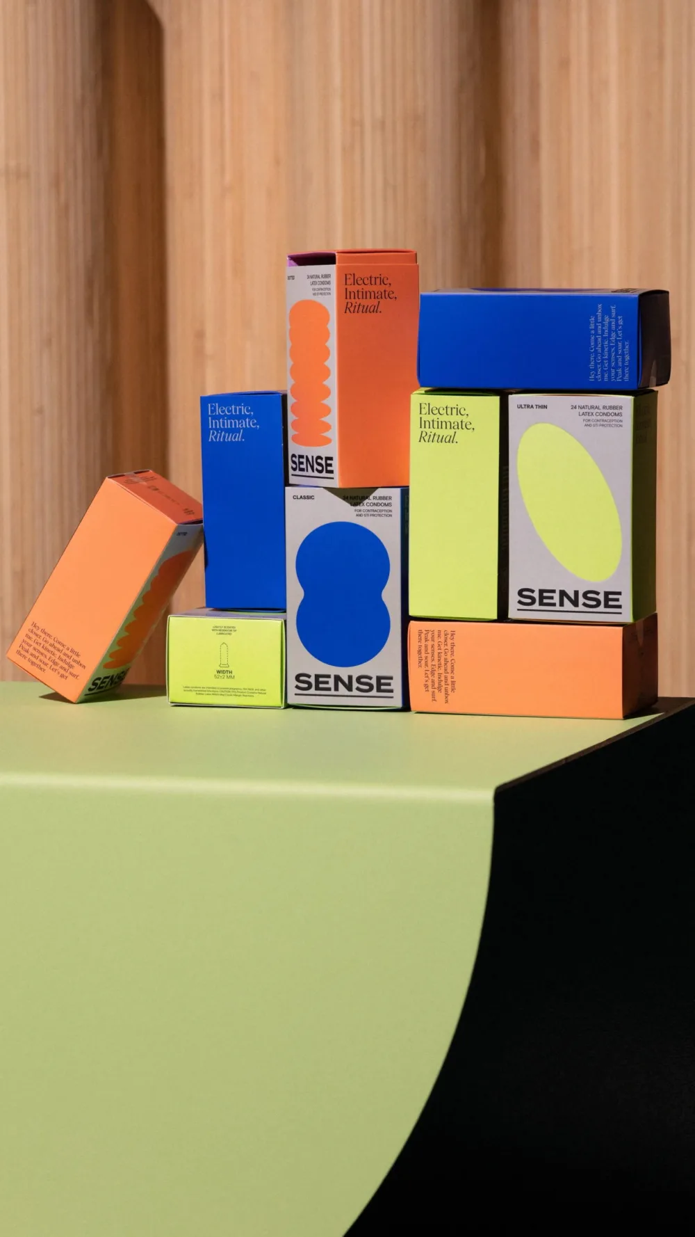 1734308070_Custom-Sense-Packaging-Elevate-Play-with-Powerful-Boxes.webp
