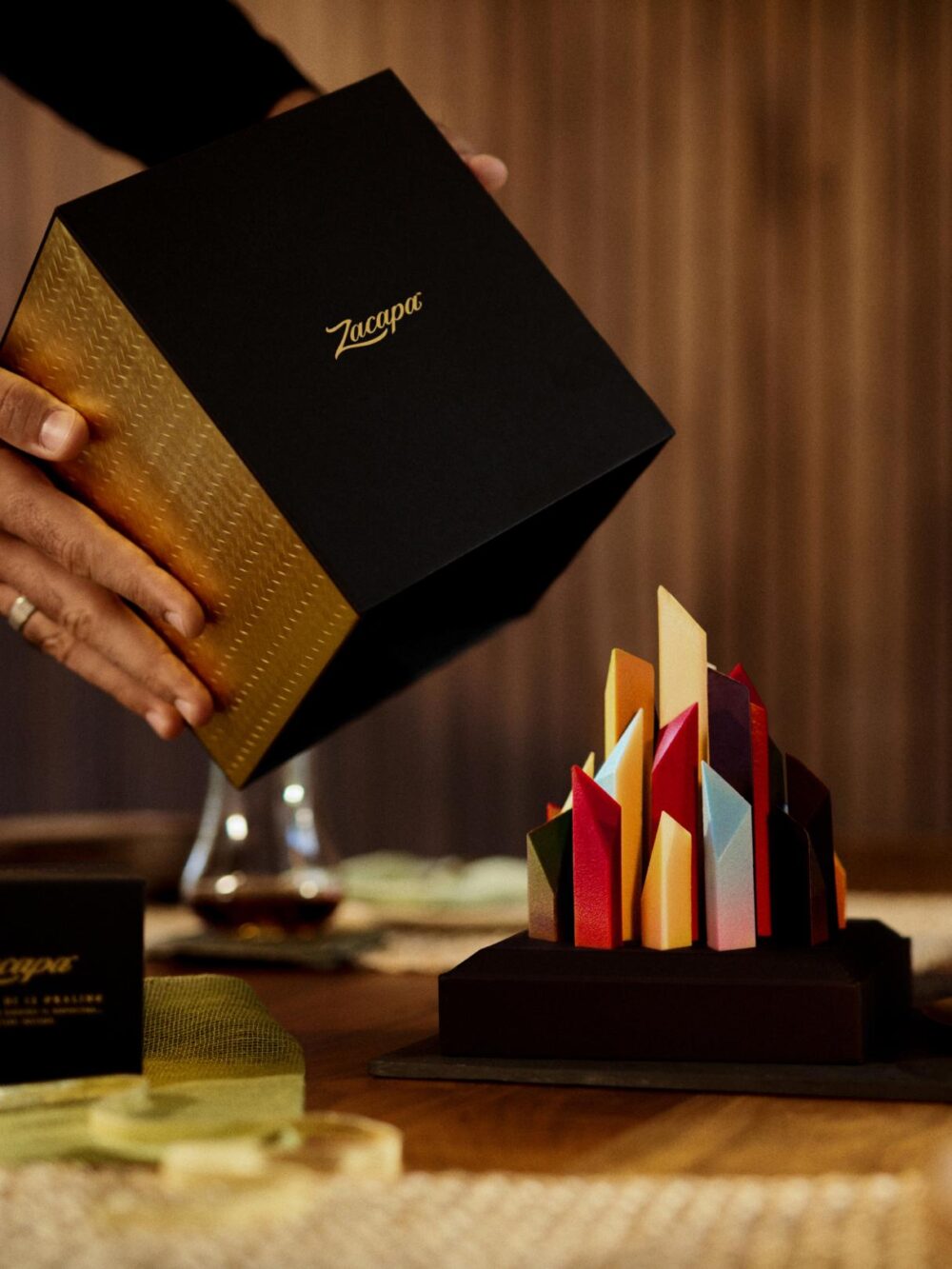 1734314088_Custom-Chocolate-Packaging-Elevate-Gifting-with-Exclusive-Boxes.jpg