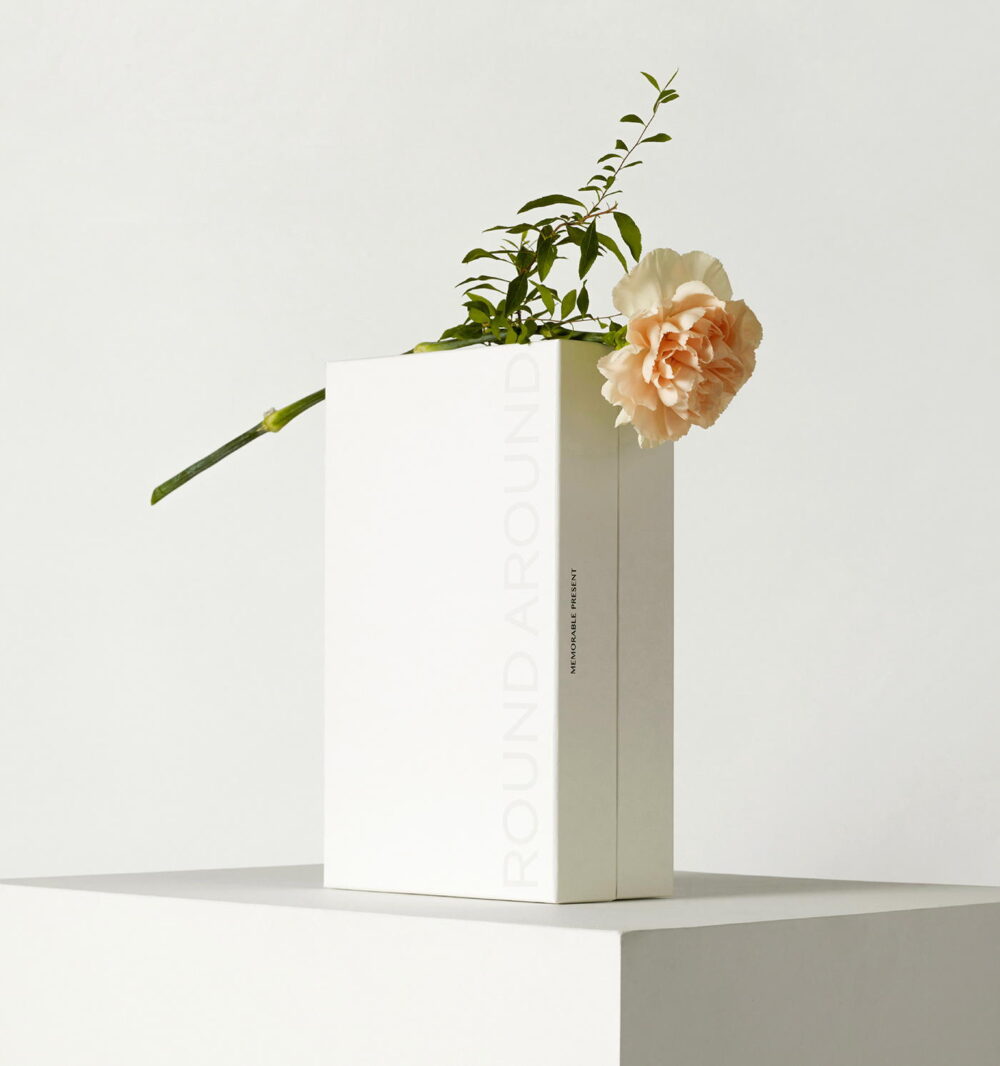 1734371999_Custom-Fragrance-Packaging-Elevate-Your-Senses-with-Elegant-Boxes.jpg