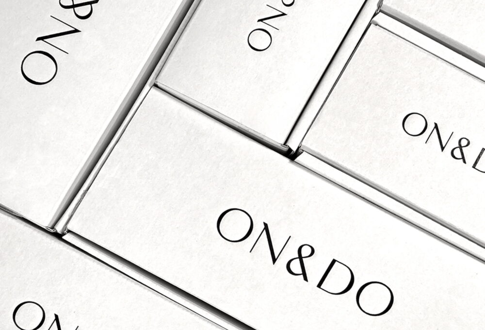 1734530962_Custom-Oval-Packaging-Elevate-Your-Brand-with-Eco-Friendly-Boxes.jpg