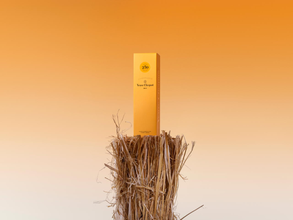 1734823974_Custom-Champagne-Packaging-Revolutionizing-Boxes-for-a-Sustainable-Future.png