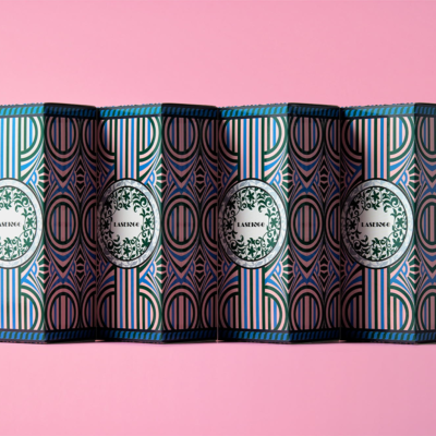 Custom Air Freshener Packaging: Elevate Your Space with Artful Boxes!