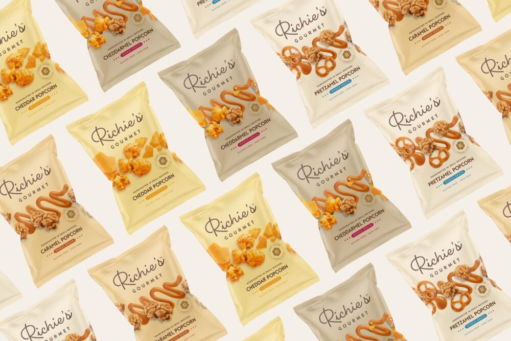 1736242427_Custom-Popcorn-Packaging-Elevate-Your-Snacking-with-Exquisite-Boxes.jpg